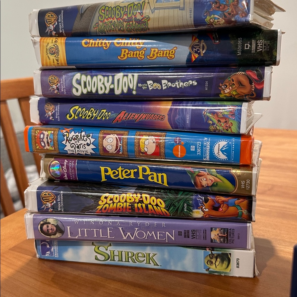 VHS Lot 9 Tapes Rugrats scooby Doo Peter Pan Shrek Chitty Chitty Little Women